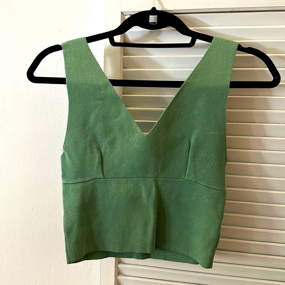 Green crop top
